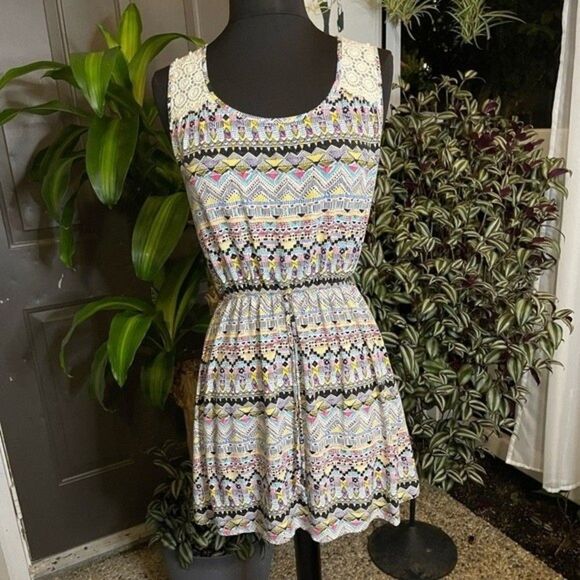 Vintage y2k Finders Keepers - Picture 2 of 10